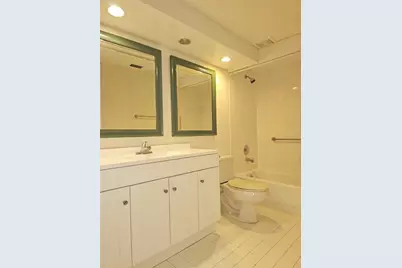 7843  Granville Dr, Unit #7843, Tamarac, FL 33321 - Photo 17