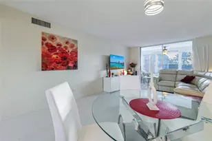 9380 Sunrise Lakes Blvd, Sunrise, FL 33322 - Photo 3