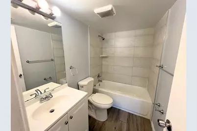 843  Twin Lakes Dr, Unit #30B, Coral Springs, FL 33071 - Photo 11