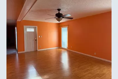 7101 NW 68th St, Tamarac, FL 33321 - Photo 3