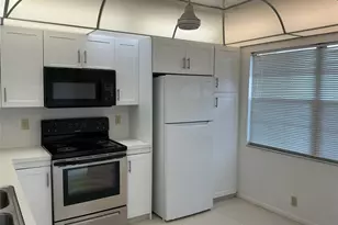 2303 Lucaya Ln, Coconut Creek, FL 33066 - Photo 3