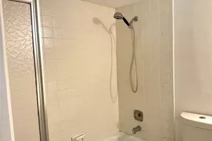 2303 Lucaya Ln, Coconut Creek, FL 33066 - Photo 9