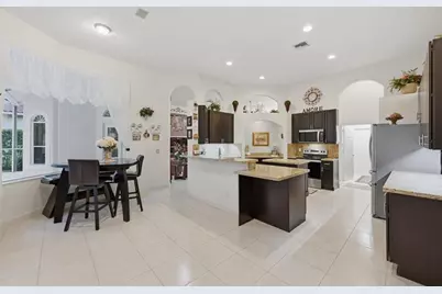 12125 NW 10th St, Coral Springs, FL 33071 - Photo 15