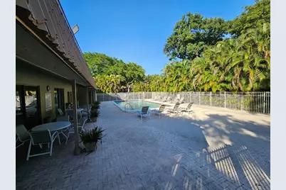 761 E Coco Plum Cir, Unit #1, Plantation, FL 33324 - Photo 29