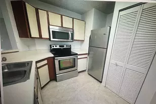 3405 NW 44th St, Lauderdale Lakes, FL 33309 - Photo 21