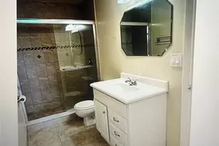 3405 NW 44th St, Lauderdale Lakes, FL 33309 - Photo 23