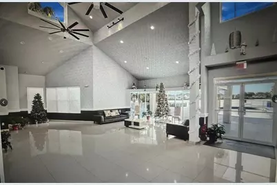 3405 NW 44th St, Unit #205, Lauderdale Lakes, FL 33309 - Photo 31