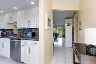 190 SE 5th Ave, Dania Beach, FL 33004 - Photo 5