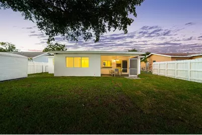 11450 NW 32nd Pl, Sunrise, FL 33323 - Photo 33