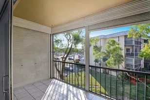 6101 N Falls Cir Dr, Lauderhill, FL 33319 - Photo 17