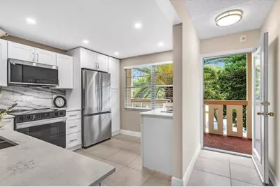 2102  Lucaya Bnd, Unit #K2, Coconut Creek, FL 33066 - Photo 5