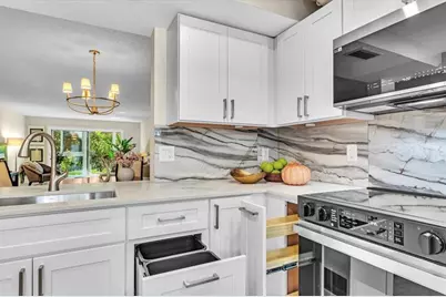 2102  Lucaya Bnd, Unit #K2, Coconut Creek, FL 33066 - Photo 9