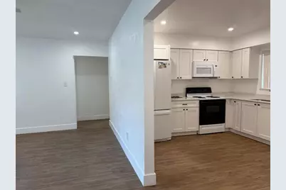 236 SW 7th St, Dania Beach, FL 33004 - Photo 9