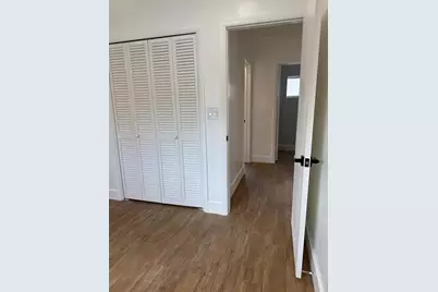 236 SW 7th St, Dania Beach, FL 33004 - Photo 13