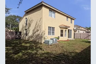 14422 N Royal Cove Cir, Davie, FL 33325 - Photo 31