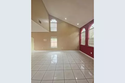 14422 N Royal Cove Cir, Davie, FL 33325 - Photo 7