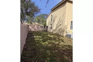 14422 N Royal Cove Cir, Davie, FL 33325 - Photo 33