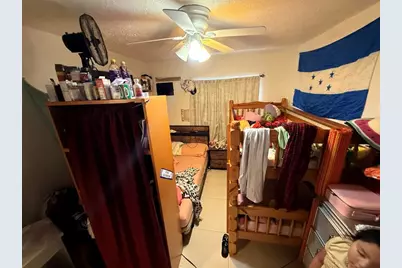 1028 NW 24th St, Miami, FL 33127 - Photo 3