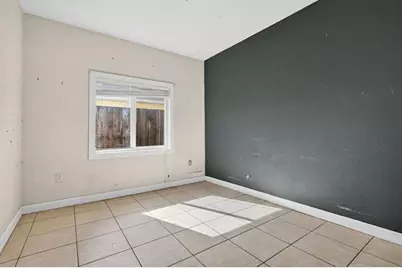 6351 NW 31st Ct, Miami, FL 33147 - Photo 17