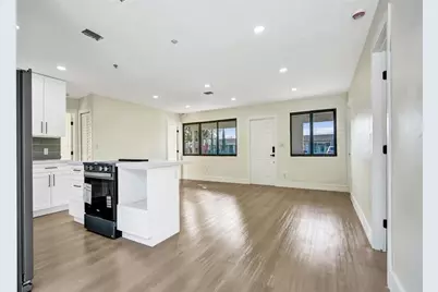 2331  Nassau Dr, Miramar, FL 33023 - Photo 11