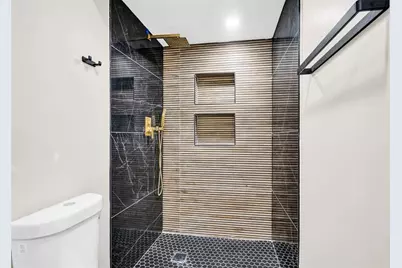 2331  Nassau Dr, Miramar, FL 33023 - Photo 27