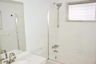 4770 NW 10th Ct, Plantation, FL 33313 - Photo 17