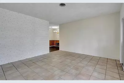 1801 NE 23rd Ave, Fort Lauderdale, FL 33305 - Photo 15