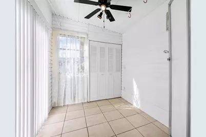 8600 SW 16th Pl, Davie, FL 33324 - Photo 13