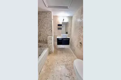 12 NE 19th Ct, Unit #220A, Wilton Manors, FL 33305 - Photo 7