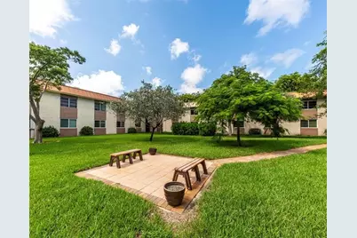 12 NE 19th Ct, Unit #220A, Wilton Manors, FL 33305 - Photo 13