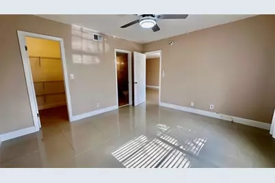 12 NE 19th Ct, Unit #220A, Wilton Manors, FL 33305 - Photo 5