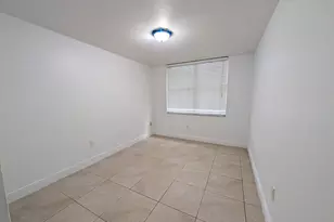 1800 Sans Souci Blvd Unit, North Miami, FL 33181 - Photo 15