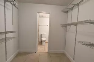 1800 Sans Souci Blvd Unit, North Miami, FL 33181 - Photo 9