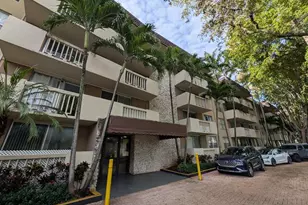1800 Sans Souci Blvd Unit, North Miami, FL 33181 - Photo 1