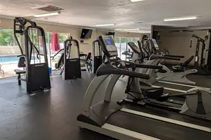 1800 Sans Souci Blvd Unit, North Miami, FL 33181 - Photo 25