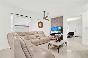 805 NE 191st St, Miami, FL 33179 - Photo 7