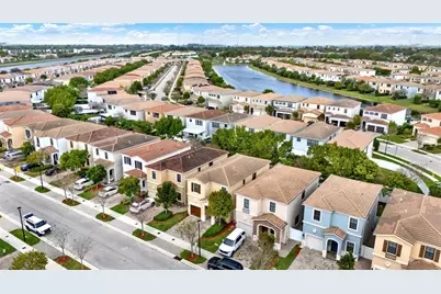 805 NE 191st St, Miami, FL 33179 - Photo 39