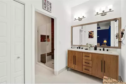 805 NE 191st St, Miami, FL 33179 - Photo 27