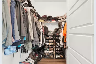 805 NE 191st St, Miami, FL 33179 - Photo 29