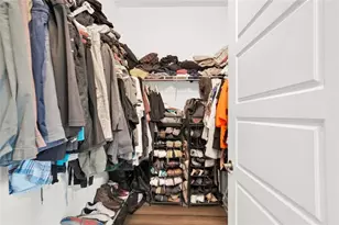 805 NE 191st St, Miami, FL 33179 - Photo 29