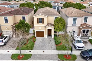 805 NE 191st St, Miami, FL 33179 - Photo 37