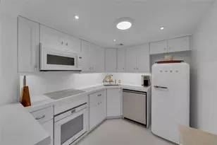 238 Hibiscus Ave, Lauderdale by the Sea, FL 33308 - Photo 11