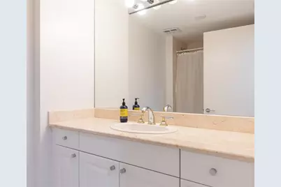 20201 E Country Club Dr, Unit #706, Aventura, FL 33180 - Photo 45