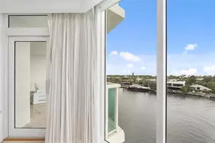 20201 E Country Club Dr, Aventura, FL 33180 - Photo 11