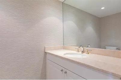 20201 E Country Club Dr, Unit #706, Aventura, FL 33180 - Photo 7