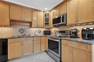 1804 Tamarind Ln, Coconut Creek, FL 33063 - Photo 11