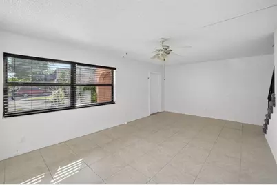 16  Toledo Ct, Unit #3-38, Davie, FL 33324 - Photo 7
