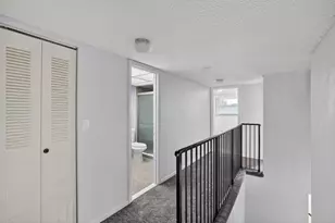 16 Toledo Ct, Davie, FL 33324 - Photo 17