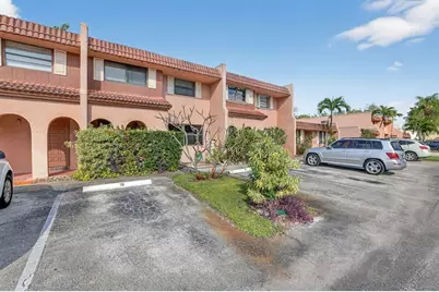 16  Toledo Ct, Unit #3-38, Davie, FL 33324 - Photo 1