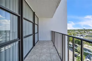 1000 Parkview Dr Unit #925(Available Now), Hallandale Beach, FL 33009 - Photo 11